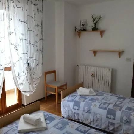 بيت للعطل Pini Nani Lanzada